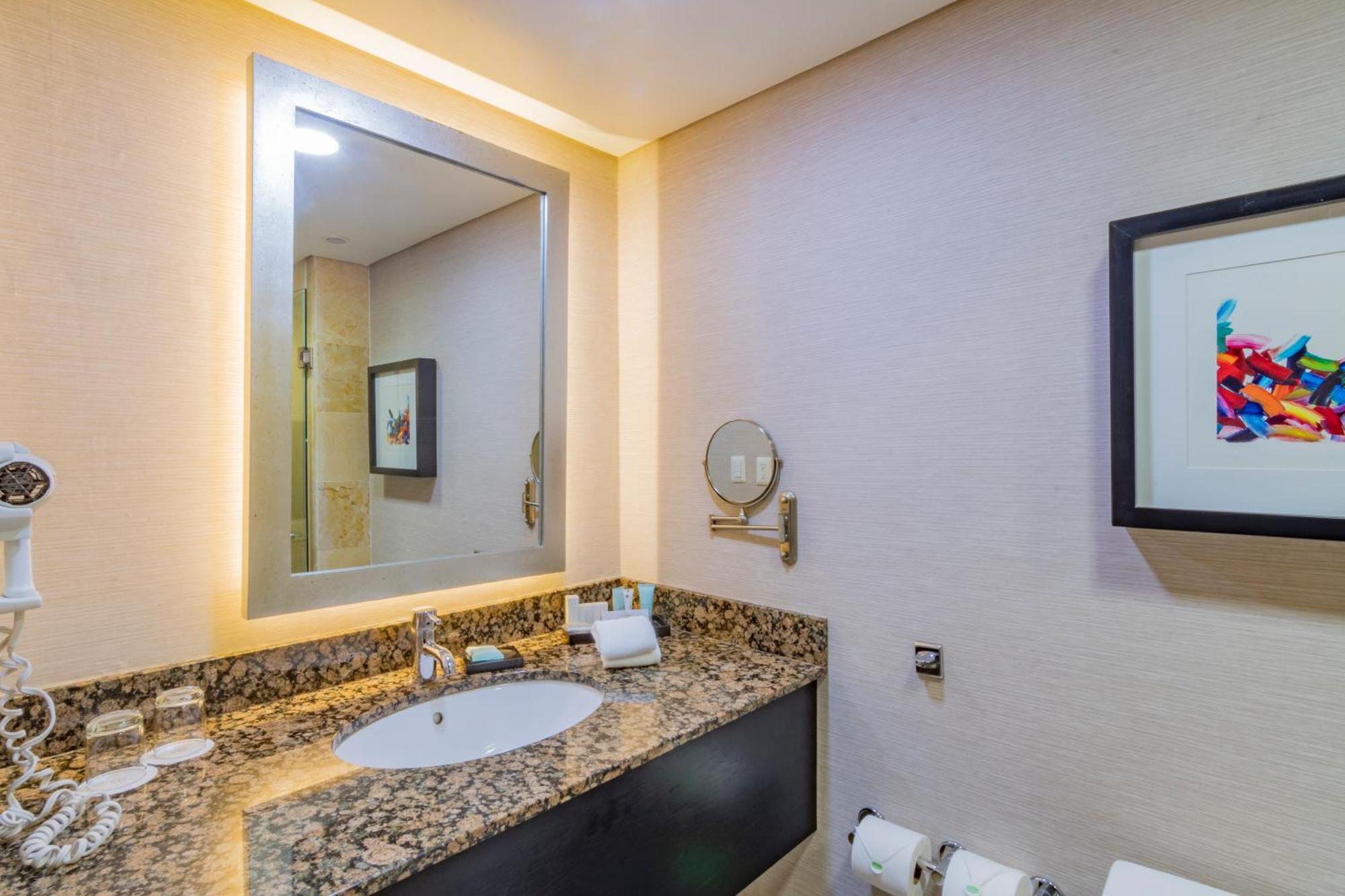 Hotel Lucerna Эрмосильо Экстерьер фото
